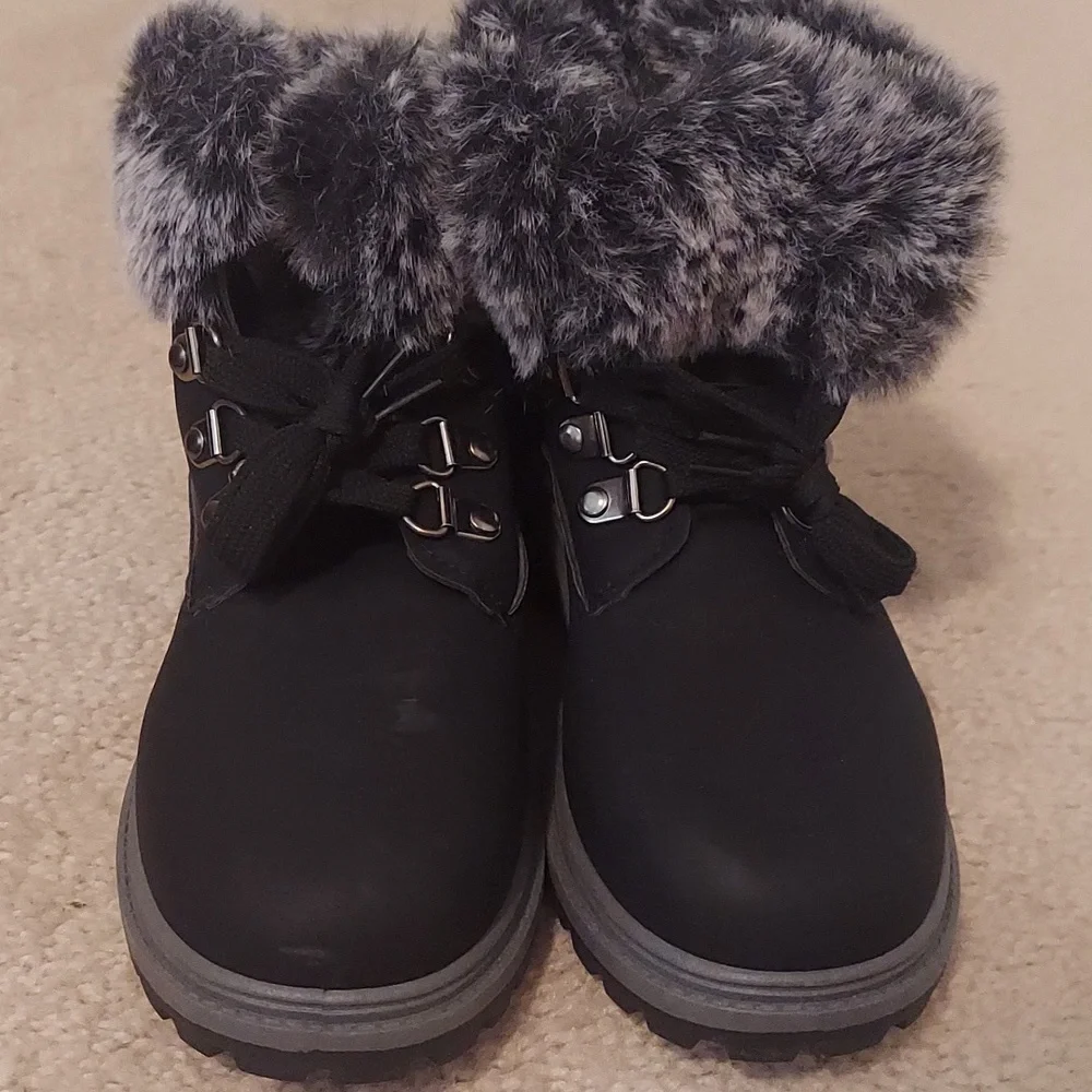 Jessica Carlyle Julio Faux Fur Boots